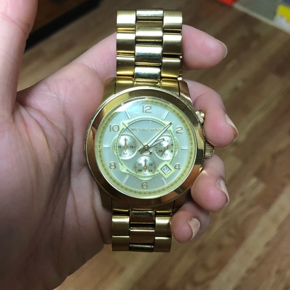 Michael Kors Accessories - SOLD🌟 LIKE NEW 🌟 MK Chronograph Runway Gold-Tone